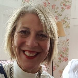 Meet your Posher, Jean